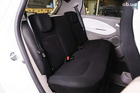 Renault Zoe 2018 - фото 25