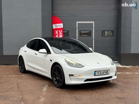 Tesla Model 3 2022 - фото 12