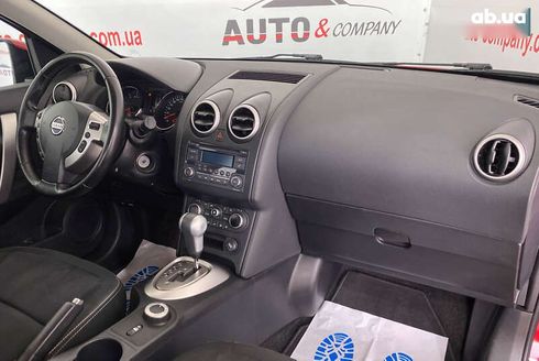Nissan Qashqai 2011 - фото 16