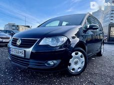 Продаж вживаних Volkswagen Touran в Києві - купити на Автобазарі
