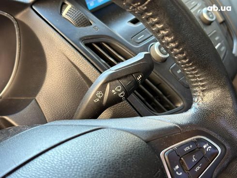 Ford Focus 2016 серый - фото 12