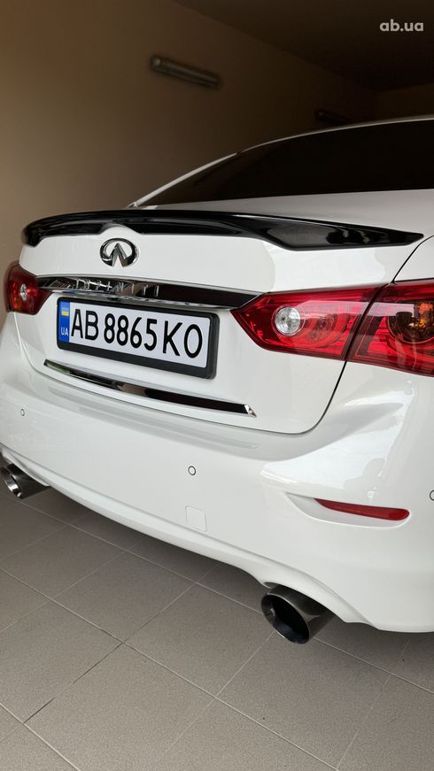 Infiniti Q50 2014 белый - фото 10