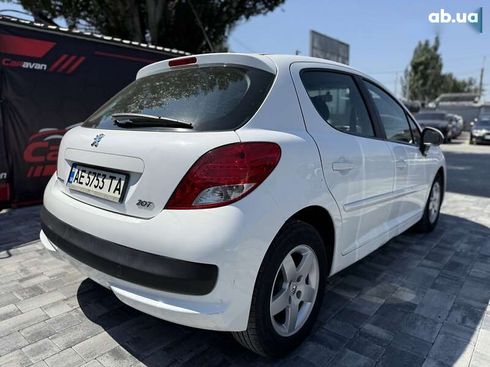 Peugeot 207 2012 - фото 10