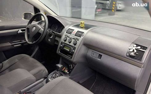 Volkswagen Touran 2008 - фото 13