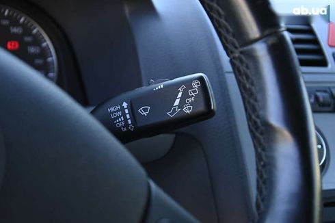 Volkswagen Touran 2009 - фото 23