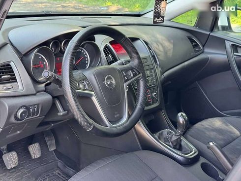 Opel Astra 2011 - фото 20