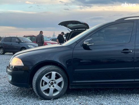 Skoda Octavia 2008 черный - фото 4