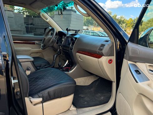Toyota Land Cruiser Prado 2006 черный - фото 35