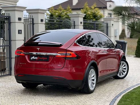 Tesla Model X 2017 - фото 13