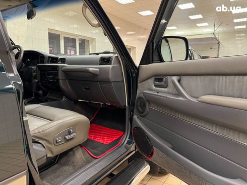 Toyota Land Cruiser 1992 зеленый - фото 50
