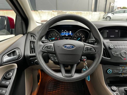 Ford Focus 2015 красный - фото 19