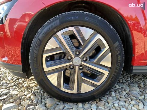 Hyundai Kona Electric 2021 - фото 22