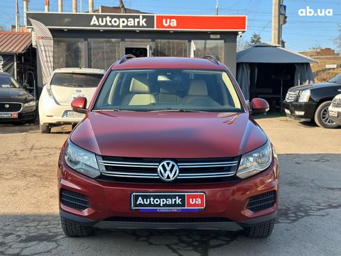 Volkswagen Tiguan 2015 красный - фото 2