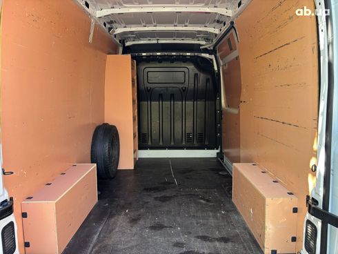 Opel Movano 2021 белый - фото 29