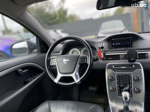 Volvo V70 2013 - фото 24