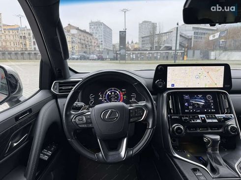 Lexus LX 2022 - фото 24