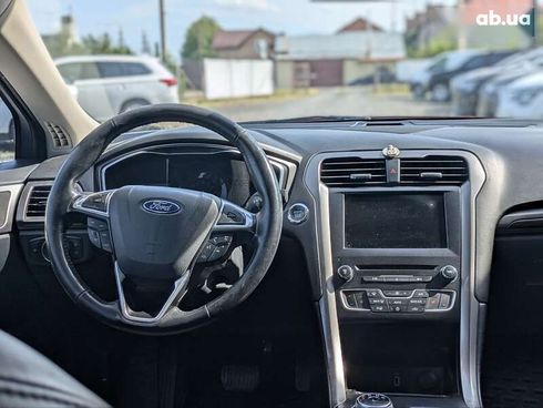 Ford Fusion 2016 - фото 12