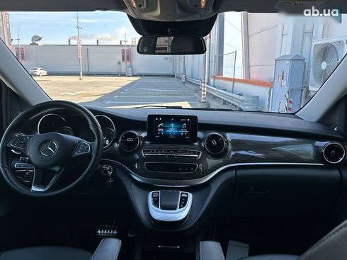 Mercedes-Benz V-Класс 2020 - фото 12