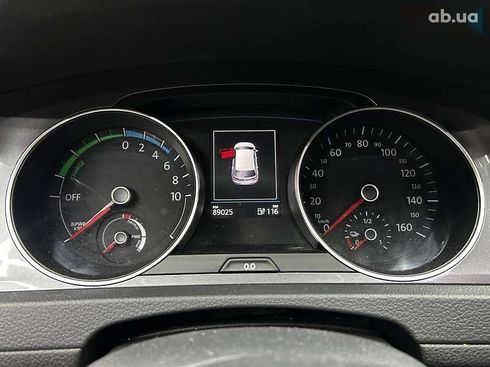 Volkswagen e-Golf 2016 - фото 11