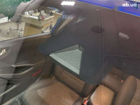 Hyundai Ioniq 2017 - фото 13