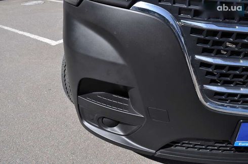 Renault Master 2021 - фото 18
