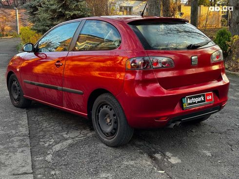 SEAT Ibiza 2008 красный - фото 17