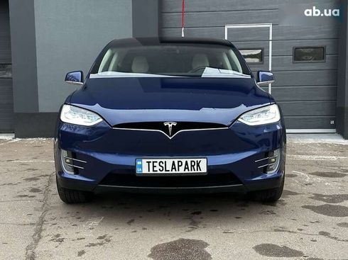 Tesla Model X 2018 - фото 2