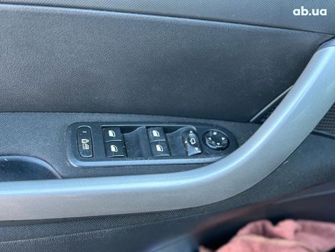 Peugeot 308 2011 черный - фото 46