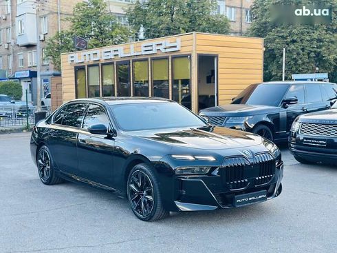 BMW 7 серия 2023 - фото 2
