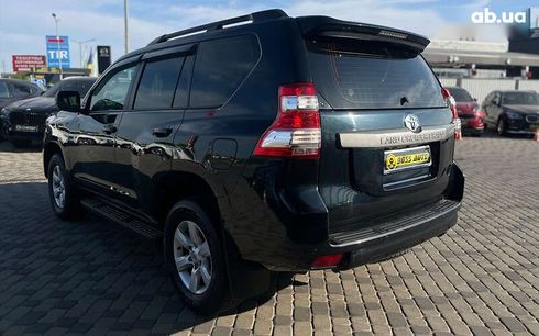 Toyota Land Cruiser Prado 2017 - фото 4