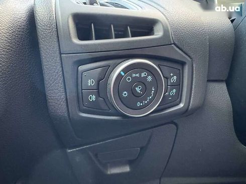 Ford Focus 2018 - фото 14