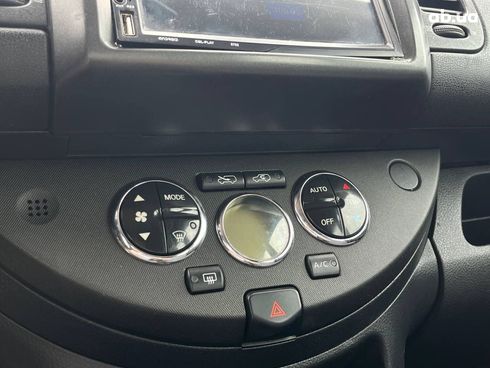 Nissan Note 2006 коричневый - фото 19
