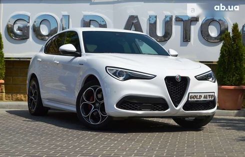 Alfa Romeo Stelvio 2021 - фото 5