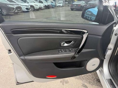Renault Laguna 2014 - фото 15