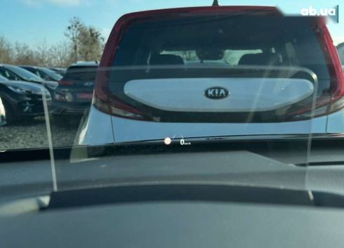 Hyundai Kona Electric 2020 - фото 13