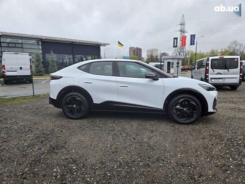 Volkswagen ID. Unyx 2025 - фото 9