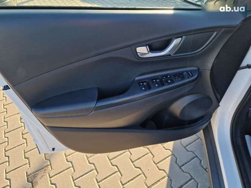 Hyundai Kona 2022 - фото 22