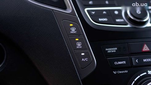 Hyundai Santa Fe 2014 - фото 30