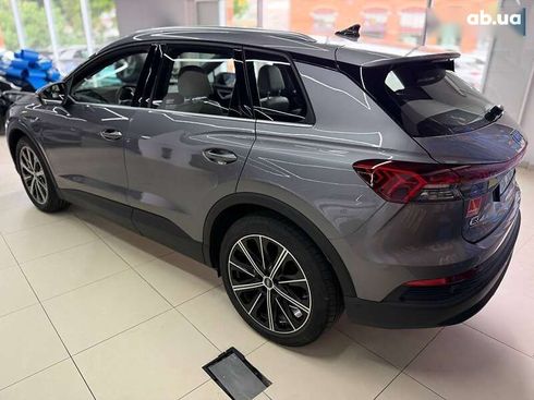 Audi Q4 e-tron 2022 - фото 8