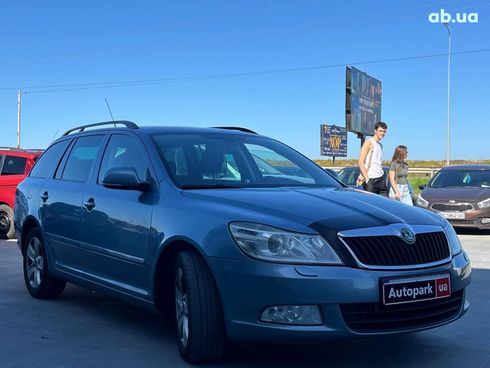 Skoda Octavia 2011 синий - фото 3