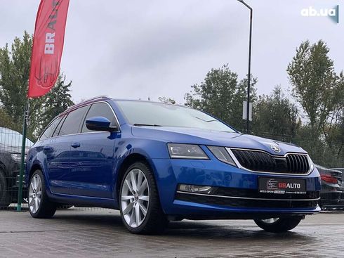 Skoda Octavia 2019 - фото 11
