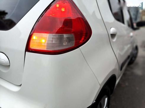 Geely GX-2 2013 - фото 16