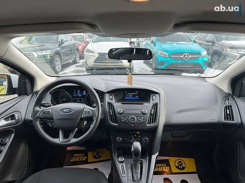 Ford Focus 2017 - фото 10