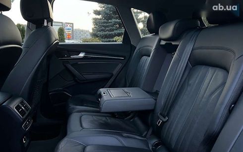 Audi Q5 2017 - фото 28
