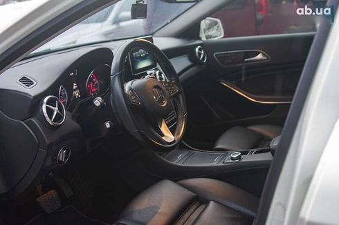 Mercedes-Benz GLA-Класс 2015 - фото 22