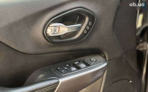 Jeep Cherokee 2018 - фото 8