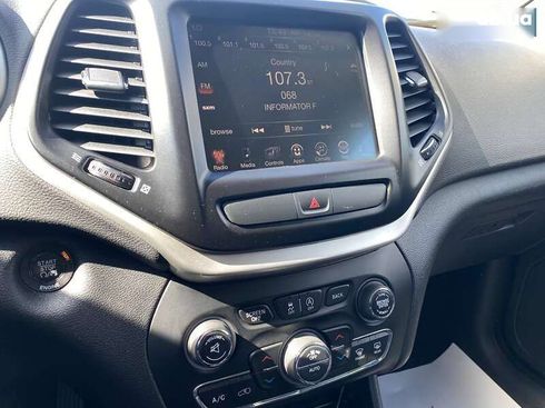 Jeep Cherokee 2016 - фото 21