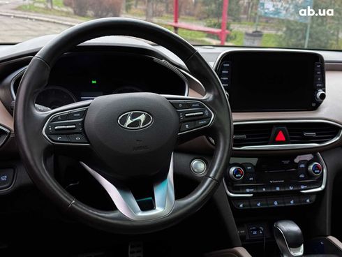 Hyundai Santa Fe 2019 серый - фото 31
