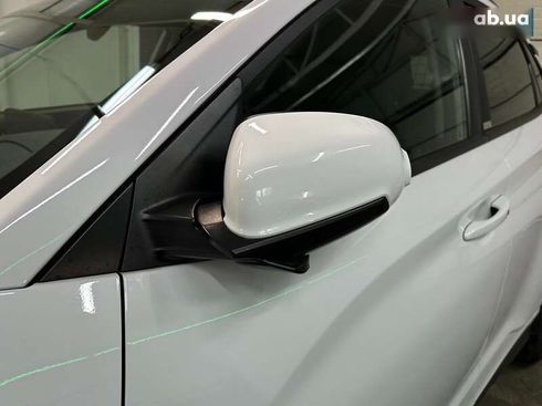 Hyundai Kona Electric 2022 - фото 12