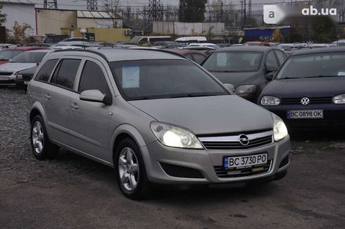 Opel Astra 2007 - фото 24